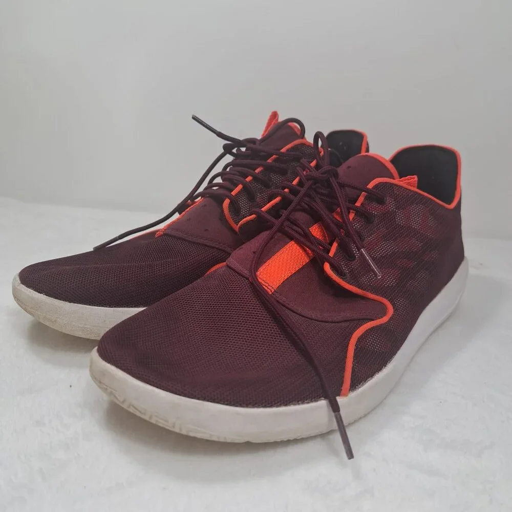 Air Jordan Sneakers Mens Size 10.5 Crimson Camouflage Eclipse‎ Shoes